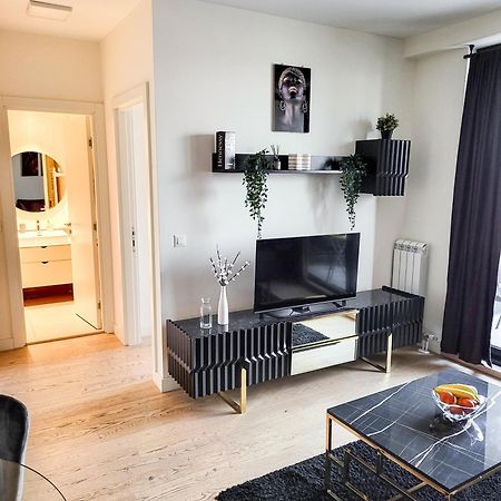 Appartement Belgrade Waterfront - Beograd Na Vodi Extérieur photo