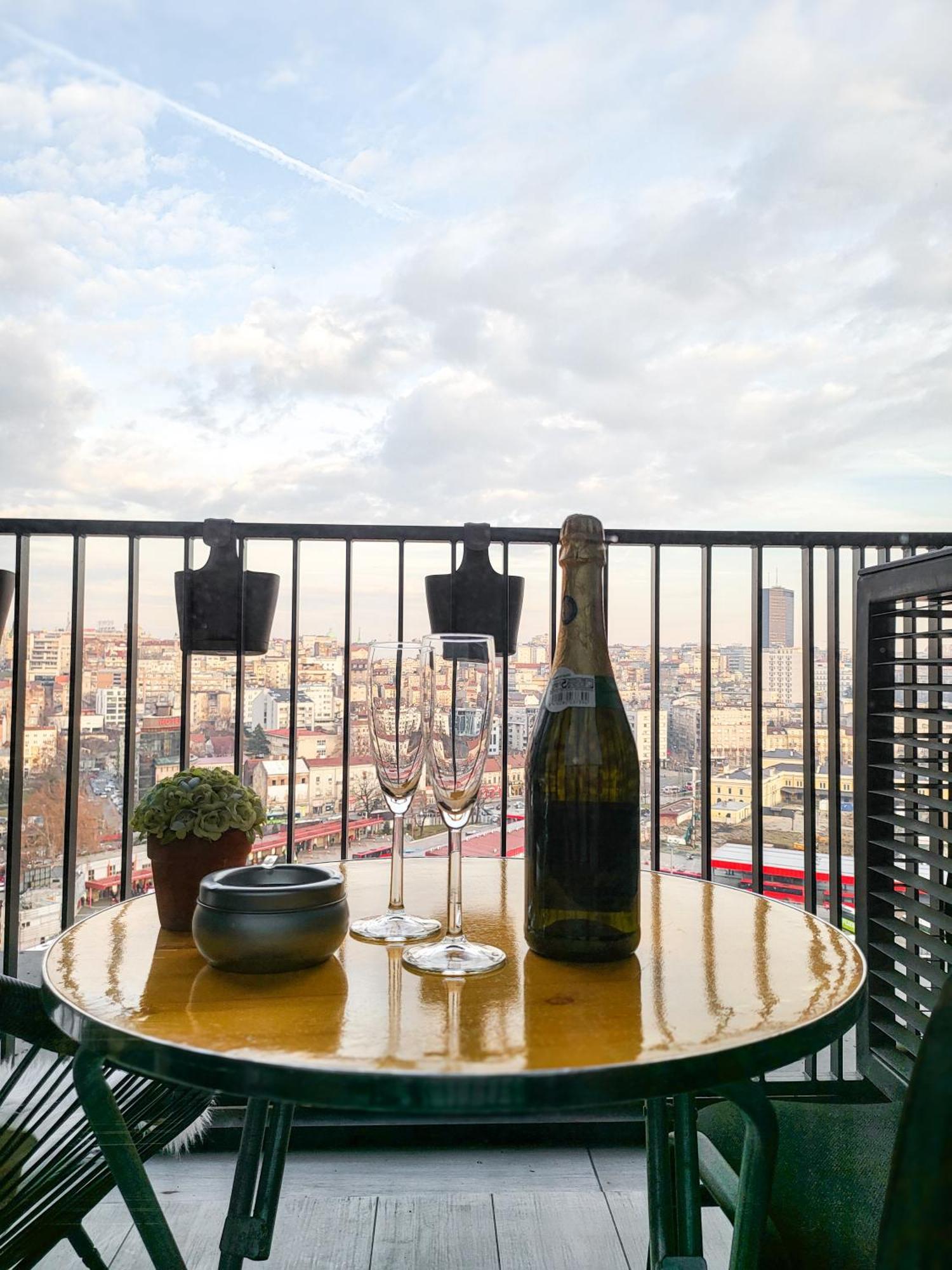 Appartement Belgrade Waterfront - Beograd Na Vodi Extérieur photo